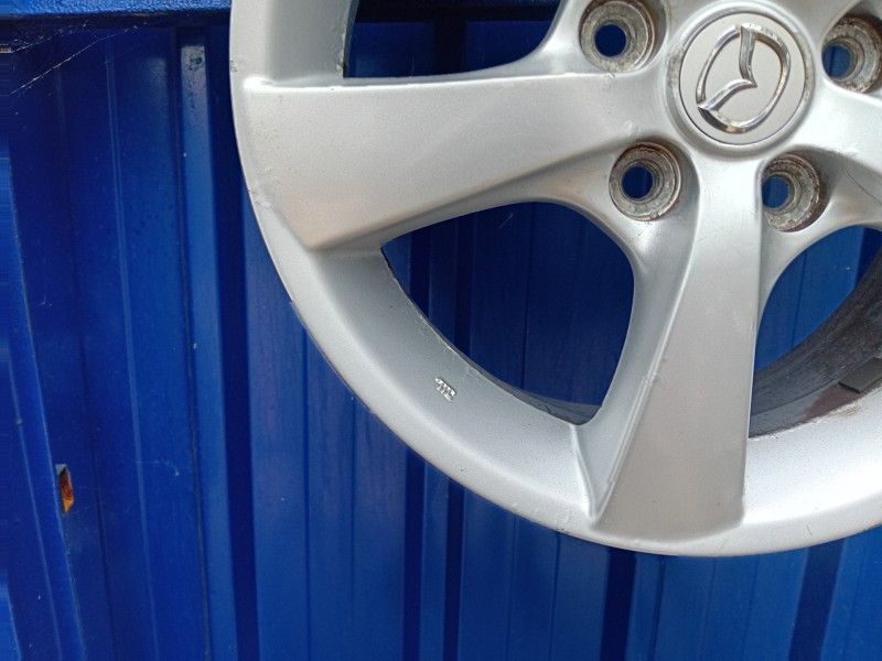 Recambio de llanta para mazda 3 berlina (bk) referencia OEM IAM   