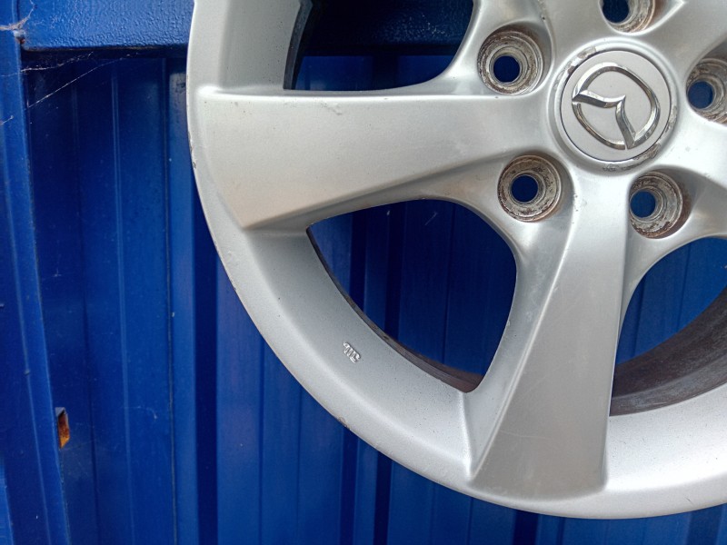 Recambio de llanta para mazda 3 berlina (bk) referencia OEM IAM   