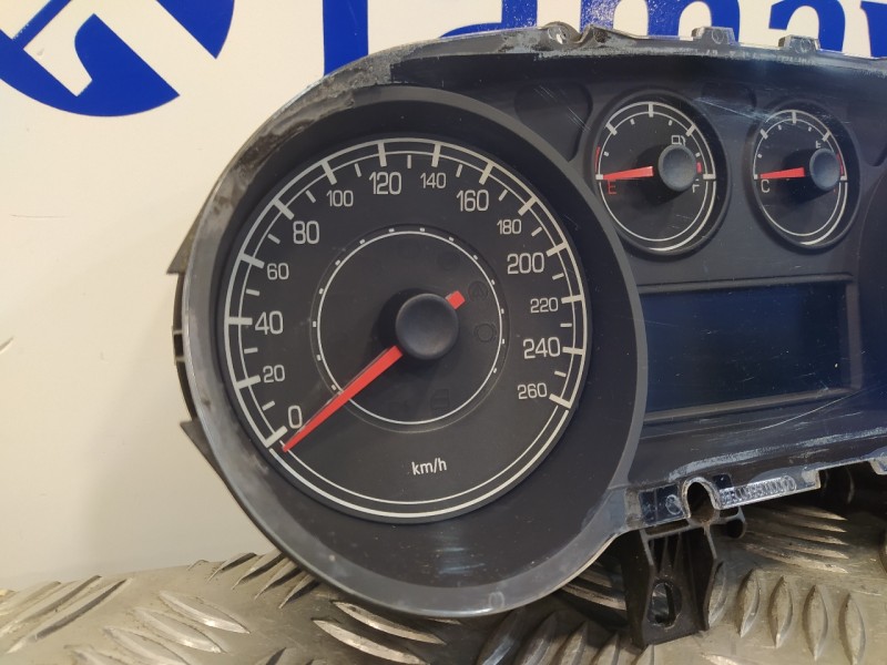 Recambio de cuadro instrumentos para fiat bravo (198) 1.9 8v jtd cat referencia OEM IAM 503001980000  51761172