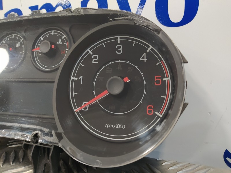 Recambio de cuadro instrumentos para fiat bravo (198) 1.9 8v jtd cat referencia OEM IAM 503001980000  51761172