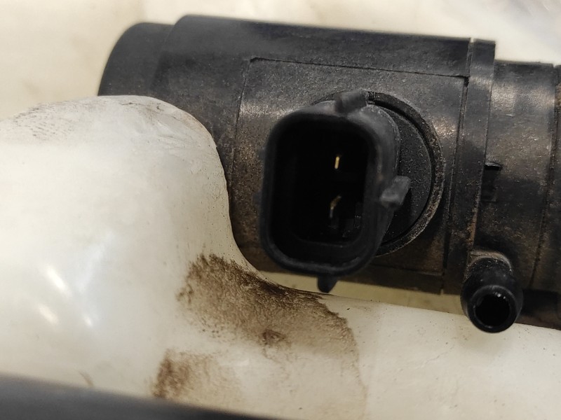 Recambio de deposito limpia para mg serie 200 (rf) 1.4 16v cat referencia OEM IAM   