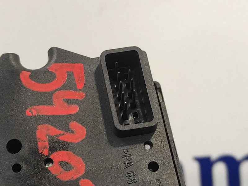 Recambio de mando limpia para bmw serie 5 berlina (e60) 3.0 24v referencia OEM IAM 692410603  0120610008