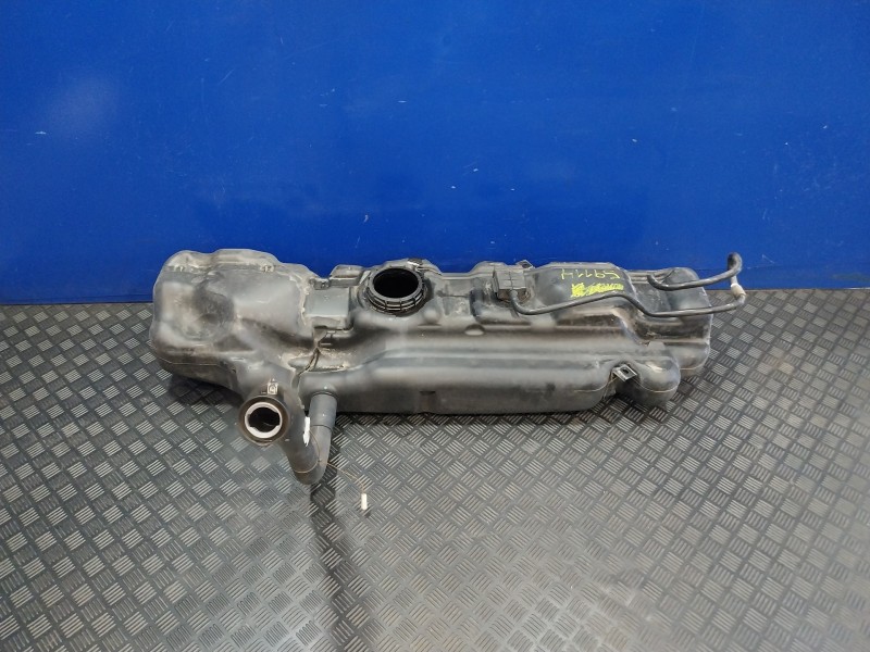 Recambio de deposito combustible para mercedes-benz sprinterii caja cerrada (desde 01.06) referencia OEM IAM A9064712801  
