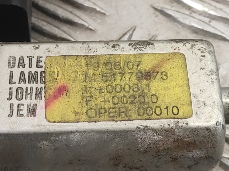 Recambio de elevalunas trasero izquierdo para fiat bravo (198) 1.9 8v jtd cat referencia OEM IAM 51779573  