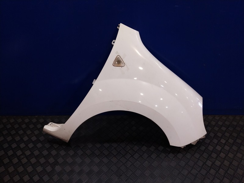 Recambio de aleta delantera derecha para renault kangoo (f/kc0) referencia OEM IAM   