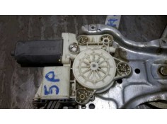 Recambio de elevalunas delantero derecho para toyota avensis berlina (t25) 2.0 16v cat referencia OEM IAM 0130822032  992046100 2