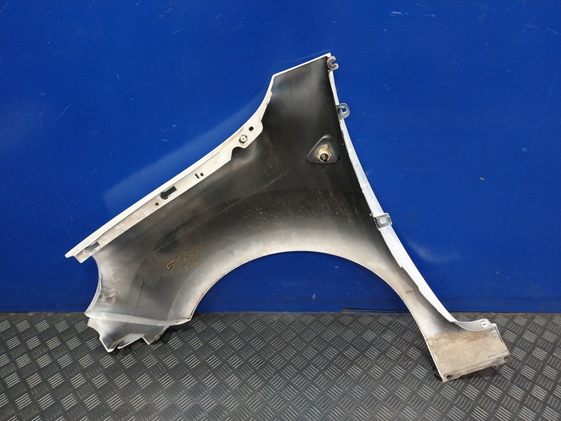 Recambio de aleta delantera derecha para renault kangoo (f/kc0) referencia OEM IAM   