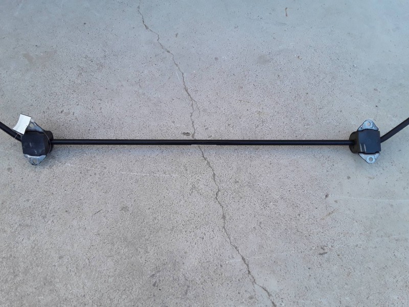 Recambio de barra estabilizadora trasera para bmw serie 1 berlina (e81/e87) 2.0 turbodiesel cat referencia OEM IAM 6764424  