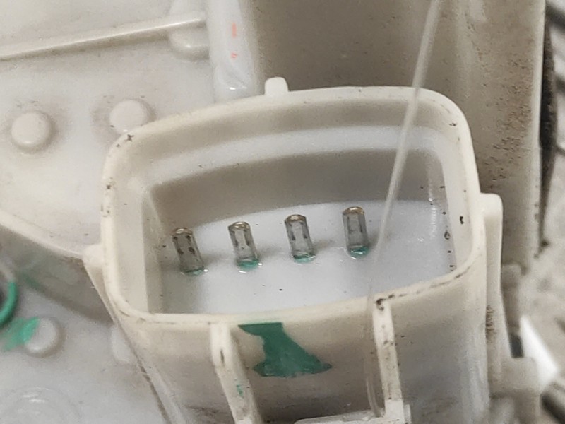 Recambio de cerradura puerta trasera izquierda para fiat bravo (198) 1.9 8v jtd cat referencia OEM IAM   