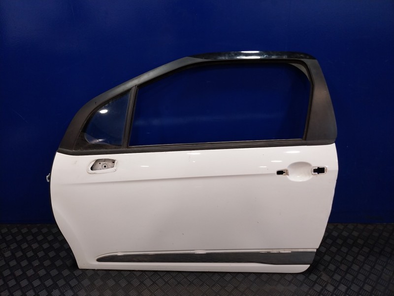 Recambio de puerta delantera izquierda para citroën ds3 referencia OEM IAM   