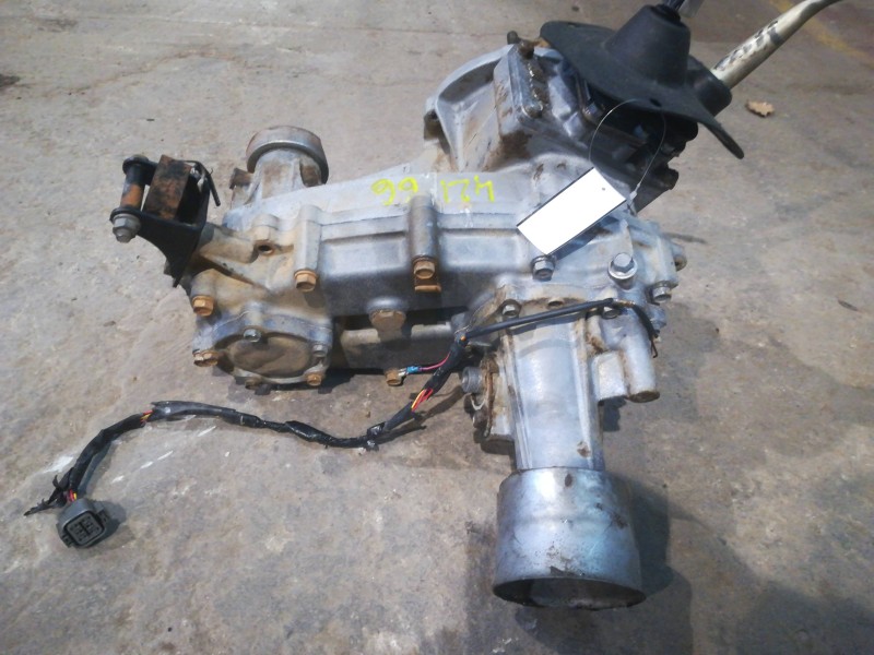 Recambio de caja transfer para mitsubishi pajero 2.5d referencia OEM IAM 4D56  