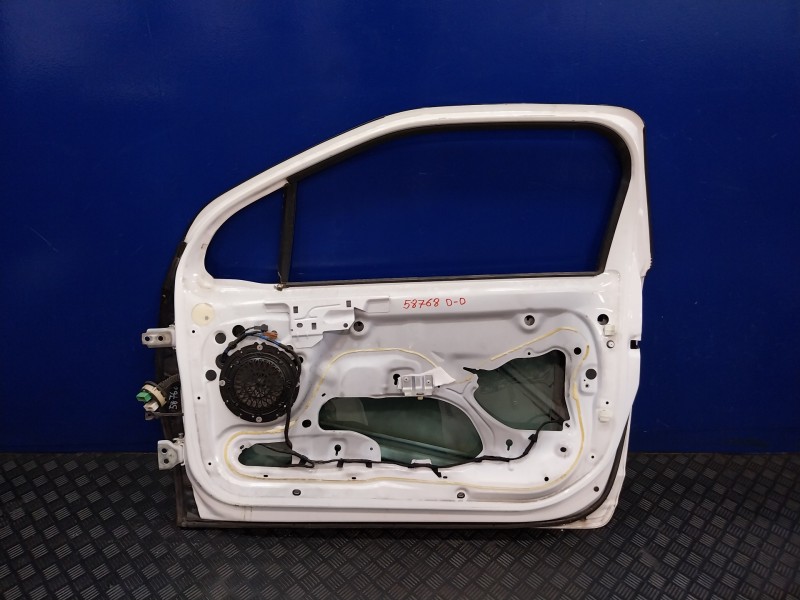 Recambio de puerta delantera derecha para citroën ds3 referencia OEM IAM   
