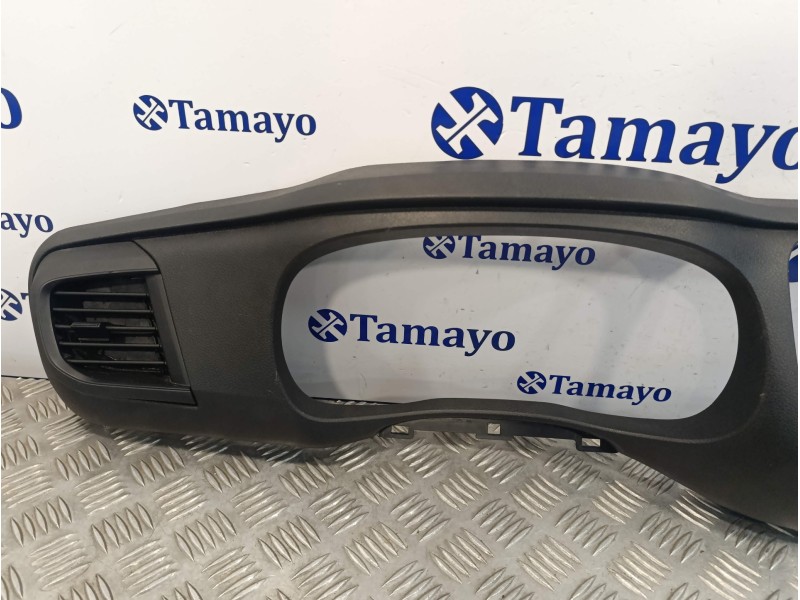 Recambio de moldura para toyota proace referencia OEM IAM 9808364677  9812434477