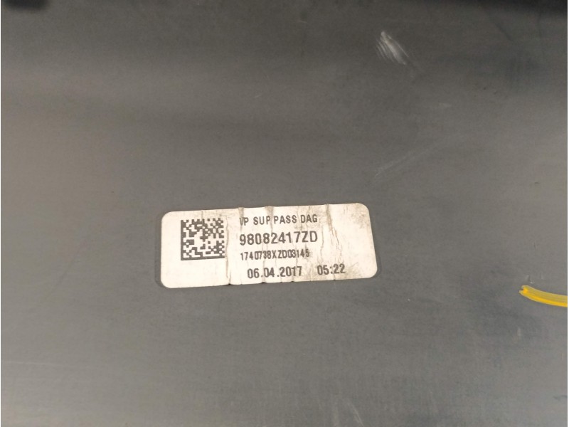 Recambio de guantera para toyota proace referencia OEM IAM 98082417ZD  