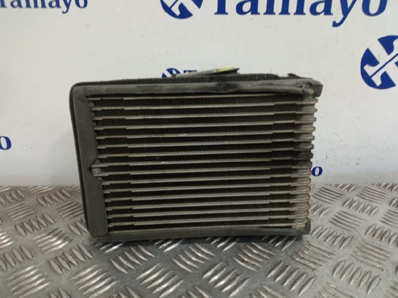 Recambio de radiador calefaccion / aire acondicionado para ssangyong rodius 2.7 turbodiesel cat referencia OEM IAM 42530301  