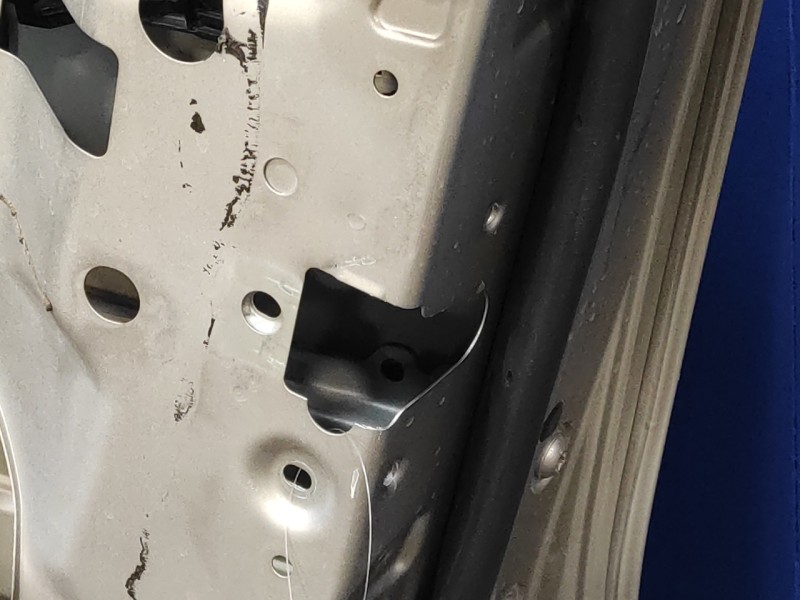 Recambio de puerta delantera derecha para mercedes-benz clase e (w211) berlina 2.6 cat referencia OEM IAM   