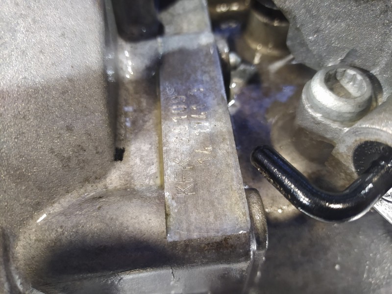 Recambio de caja cambios para volkswagen polo (6r1) 1.6 tdi referencia OEM IAM KFK  