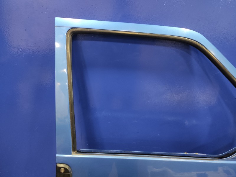 Recambio de puerta delantera derecha para volkswagen t4 transporter/furgoneta (mod. 1991) combi l referencia OEM IAM   