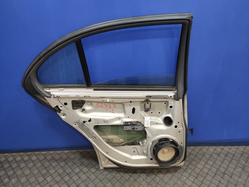 Recambio de puerta trasera izquierda para mercedes-benz clase e (w211) berlina 2.6 cat referencia OEM IAM   