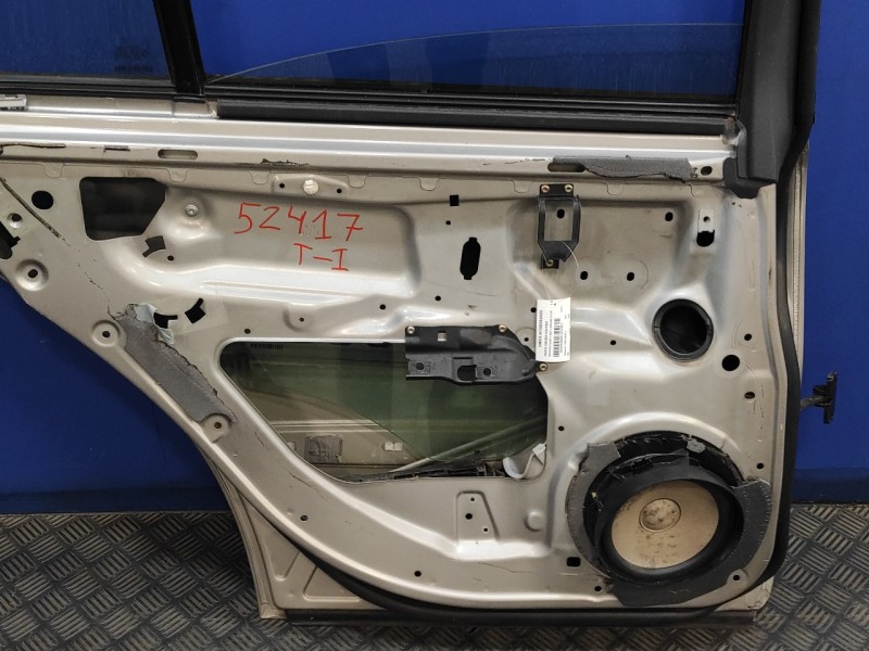 Recambio de puerta trasera izquierda para mercedes-benz clase e (w211) berlina 2.6 cat referencia OEM IAM   