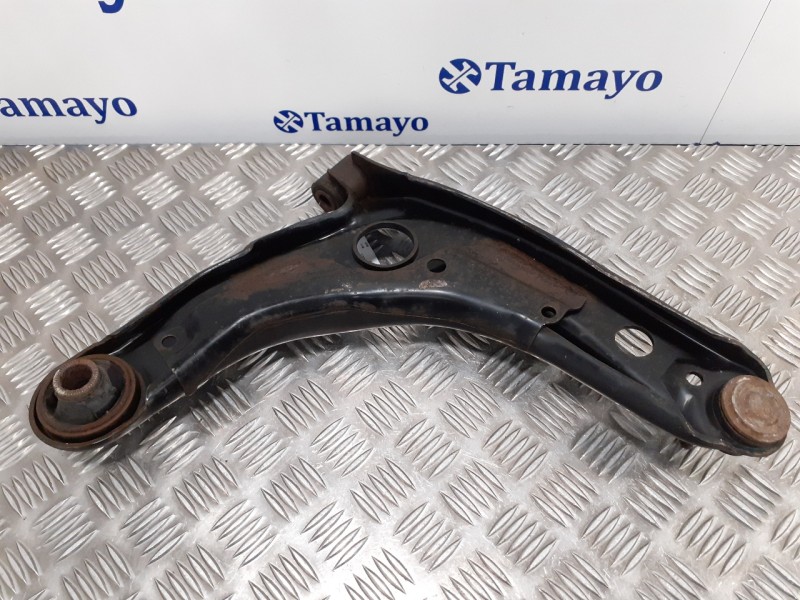 Recambio de brazo suspension inferior delantero izquierdo para toyota yaris (ksp9/scp9/nlp9) referencia OEM IAM   