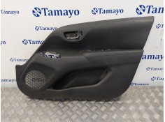 Recambio de guarnecido puerta delantera derecha para toyota aygo 1.0 cat referencia OEM IAM 676100H180  