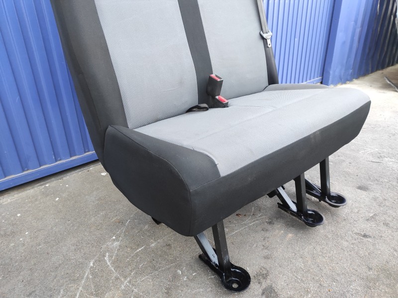 Recambio de asiento delantero derecho para toyota proace referencia OEM IAM   