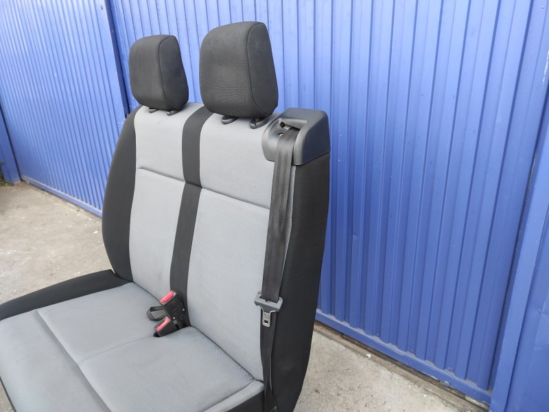 Recambio de asiento delantero derecho para toyota proace referencia OEM IAM   