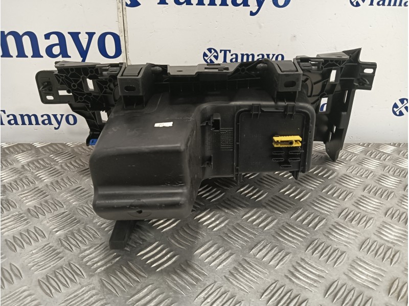 Recambio de guantera para smart forfour eq referencia OEM IAM A4536891900  685004290R