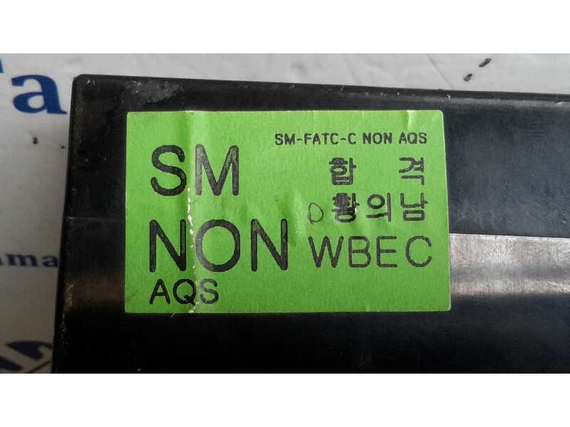 Recambio de mando climatizador para hyundai santa fe (sm) 2.0 crdi cat referencia OEM IAM 9725026XXX  