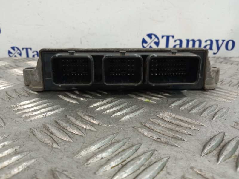 Recambio de centralita motor uce para peugeot 206 berlina referencia OEM IAM 9665050780  