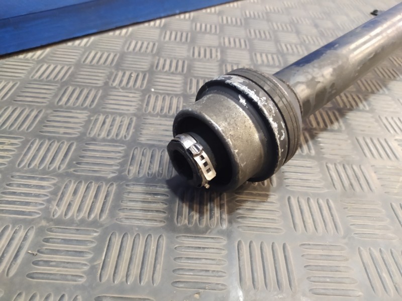 Recambio de transmision central para audi a6 avant (4g5) 3.0 tdi clean diesel quattro referencia OEM IAM 4G0521101F  