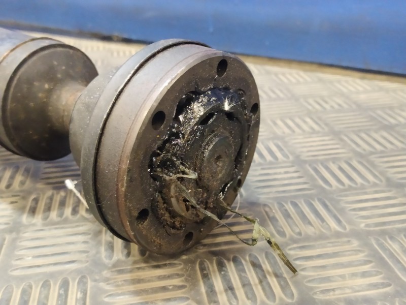 Recambio de transmision central para audi a6 avant (4g5) 3.0 tdi clean diesel quattro referencia OEM IAM 4G0521101F  