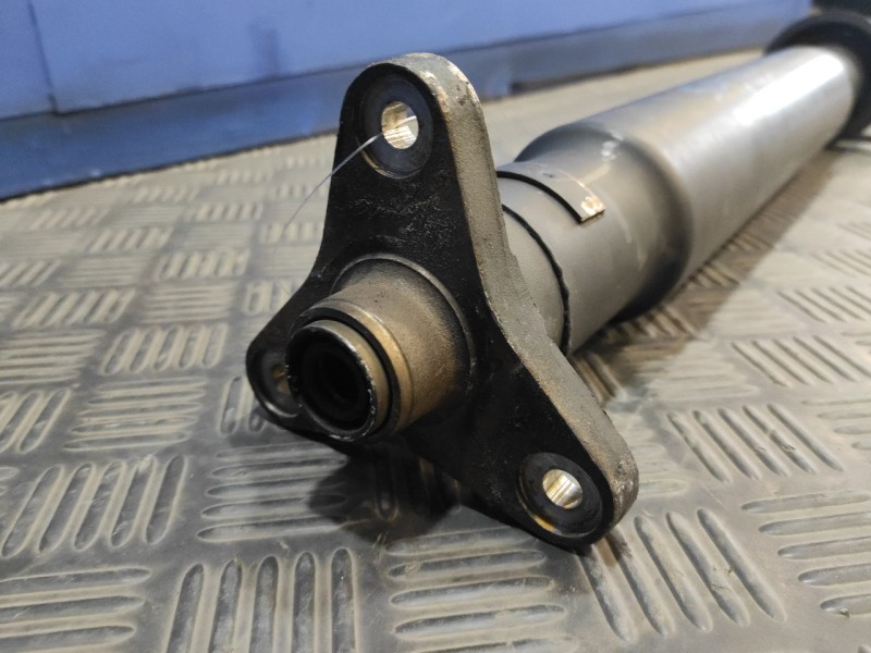 Recambio de transmision central para bmw serie 5 berlina (e60) 3.0 24v referencia OEM IAM 7573493  