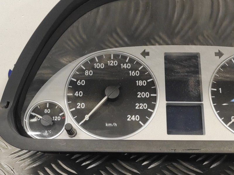 Recambio de cuadro instrumentos para mercedes-benz clase b (w245) 2.0 cdi cat referencia OEM IAM A1695401848  0263643228