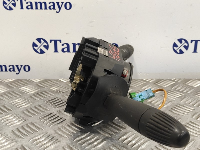 Recambio de mando multifuncion para fiat punto berlina (188) 1.2 cat referencia OEM IAM 735337940  