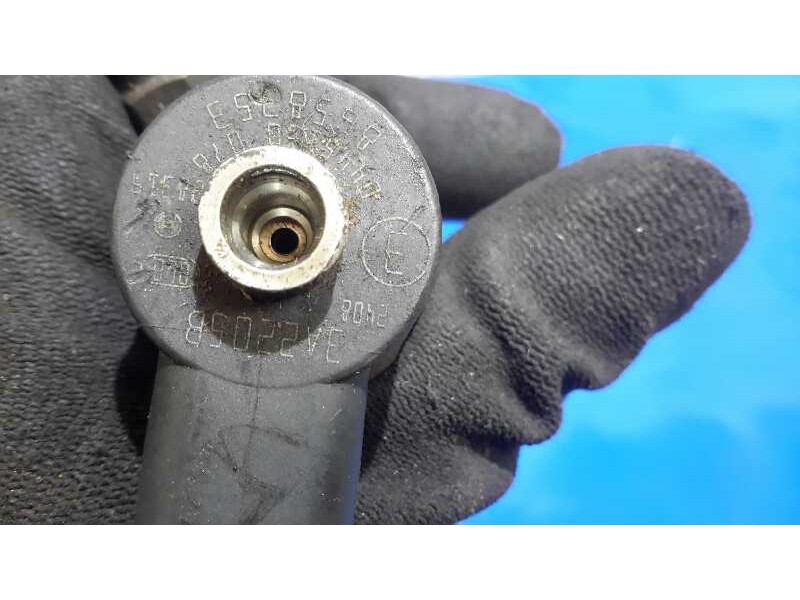 Recambio de inyector para volvo xc70 2.4 d awd ocean race referencia OEM IAM 0445110078  8658353