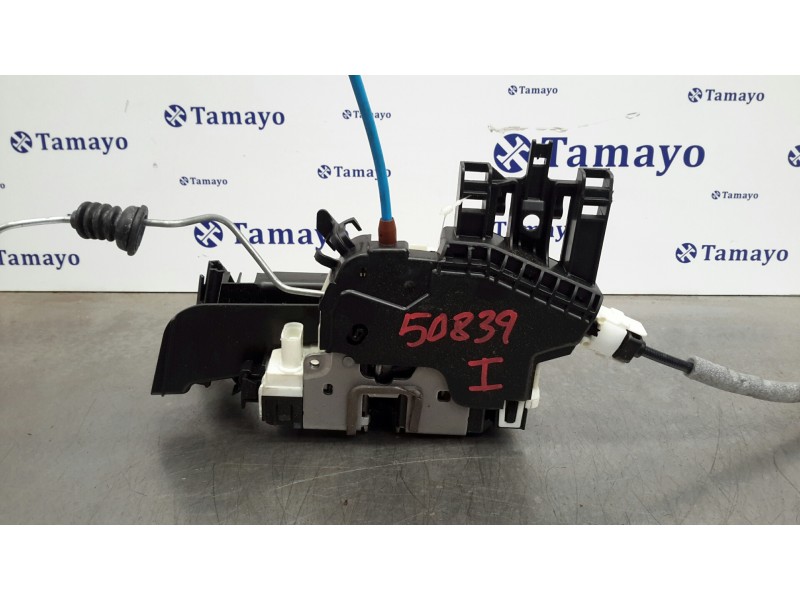 Recambio de cerradura puerta delantera izquierda para mercedes-benz clase a (w176) 1.6 cat referencia OEM IAM A1667200135  