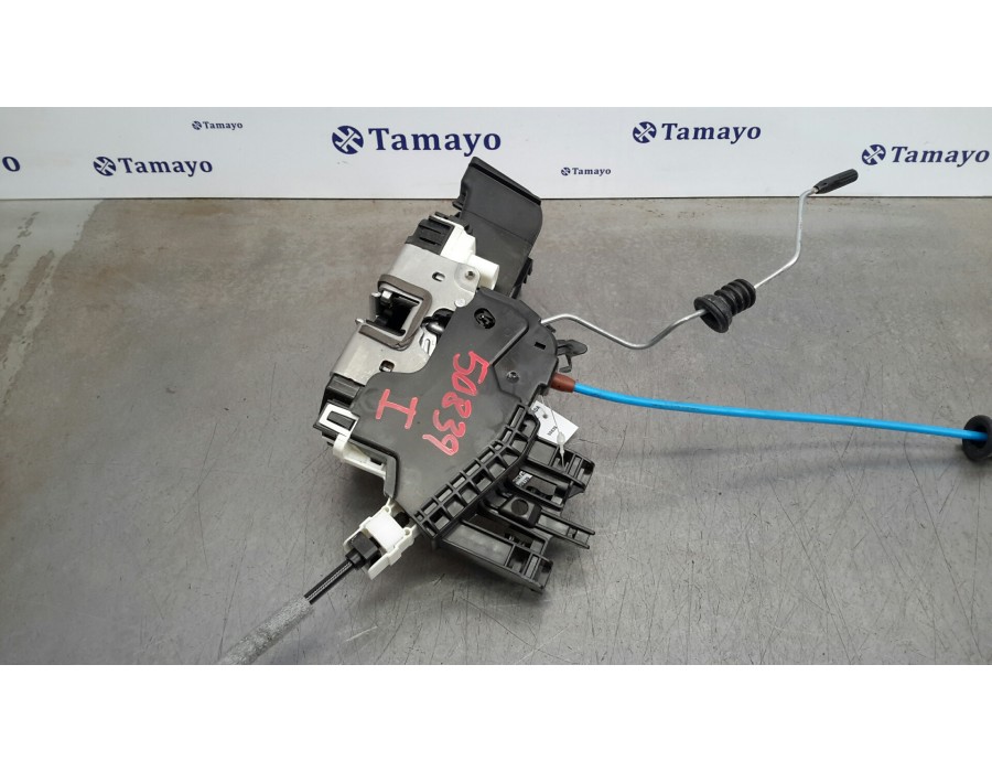 Recambio de cerradura puerta delantera izquierda para mercedes-benz clase a (w176) 1.6 cat referencia OEM IAM A1667200135  