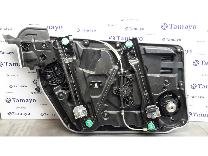 Recambio de elevalunas delantero derecho para mercedes-benz clase a (w176) 1.6 cat referencia OEM IAM A2469065200 A1237660022905