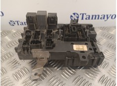Recambio de caja reles / fusibles para nissan terrano/terrano.ii (r20) 2.7 turbodiesel referencia OEM IAM 285510X804  5WK48530 2