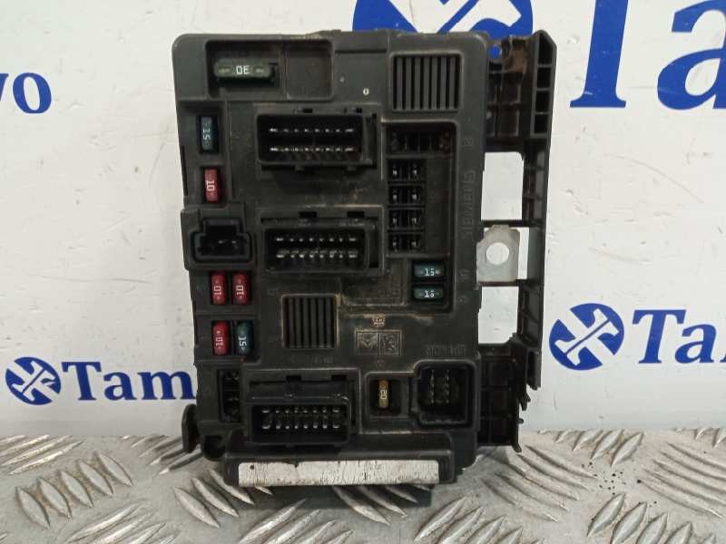 Recambio de caja reles / fusibles para citroën c5 break 2.0 hdi referencia OEM IAM 9643498880 BSMB3 S118470003C