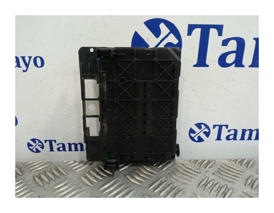 Recambio de caja reles / fusibles para citroën c5 break 2.0 hdi referencia OEM IAM 9643498880 BSMB3 S118470003C