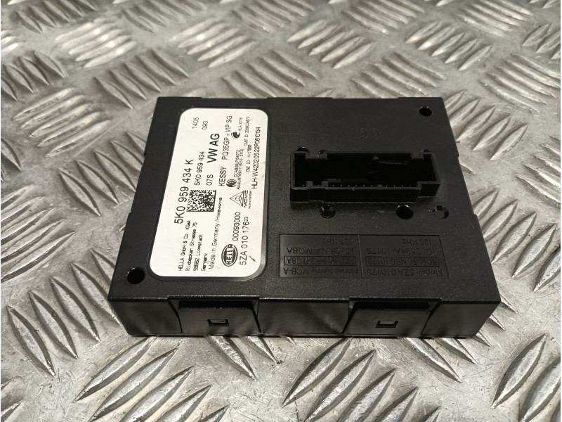 Recambio de modulo electronico para seat alhambra (7n) 1.4 tsi referencia OEM IAM 5K0959434K  5ZA010176