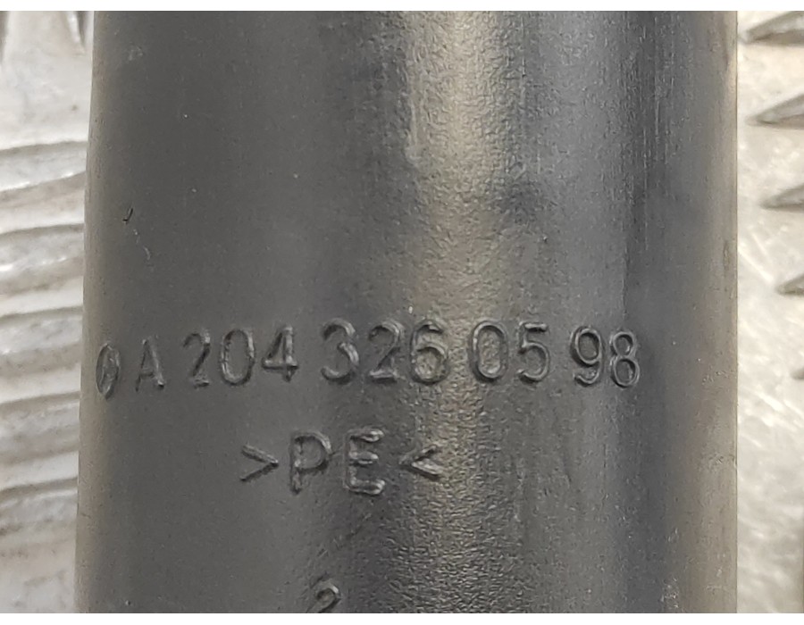 Recambio de amortiguador trasero derecho para mercedes-benz clase a (w176) 1.6 cat referencia OEM IAM A2043260598  A1173201131