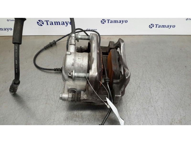 Recambio de pinza freno delantera derecha para mercedes-benz clase a (w176) 1.6 cat referencia OEM IAM A24638  