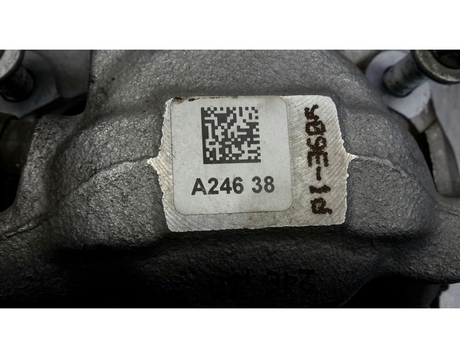 Recambio de pinza freno delantera derecha para mercedes-benz clase a (w176) 1.6 cat referencia OEM IAM A24638  
