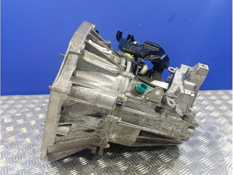 Recambio de caja cambios para renault megane iii berlina 5 p referencia OEM IAM TL4045  