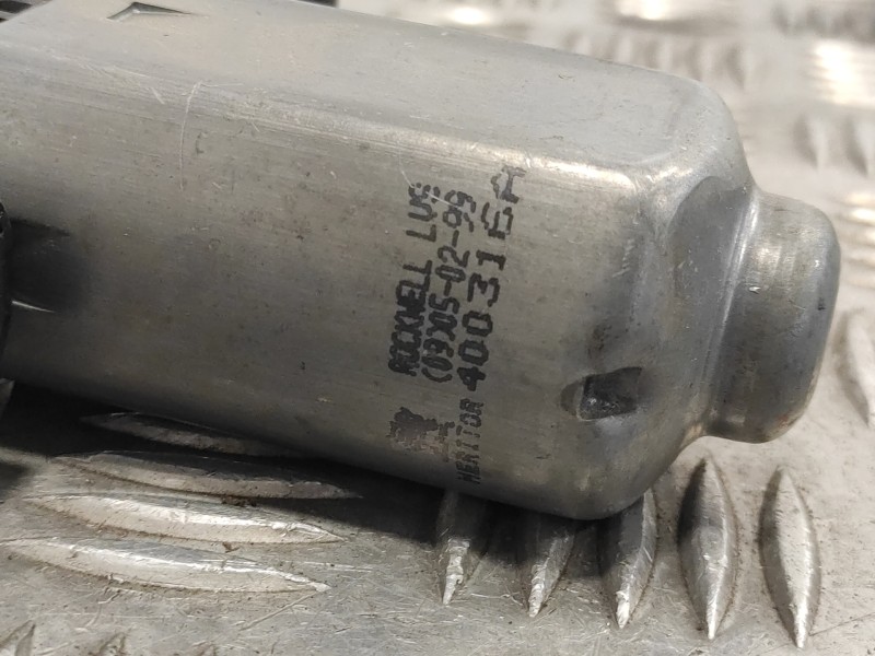 Recambio de elevalunas trasero derecho para renault megane i scenic (ja0) referencia OEM IAM 400316A  