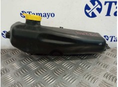 Recambio de deposito limpia para dacia sandero referencia OEM IAM 289104583R 289108269R 289100774R